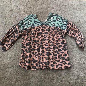 Lime & Chili women’s small animal print top
